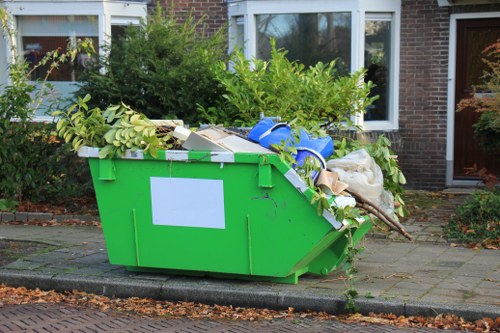 Benefits of using home clearance services